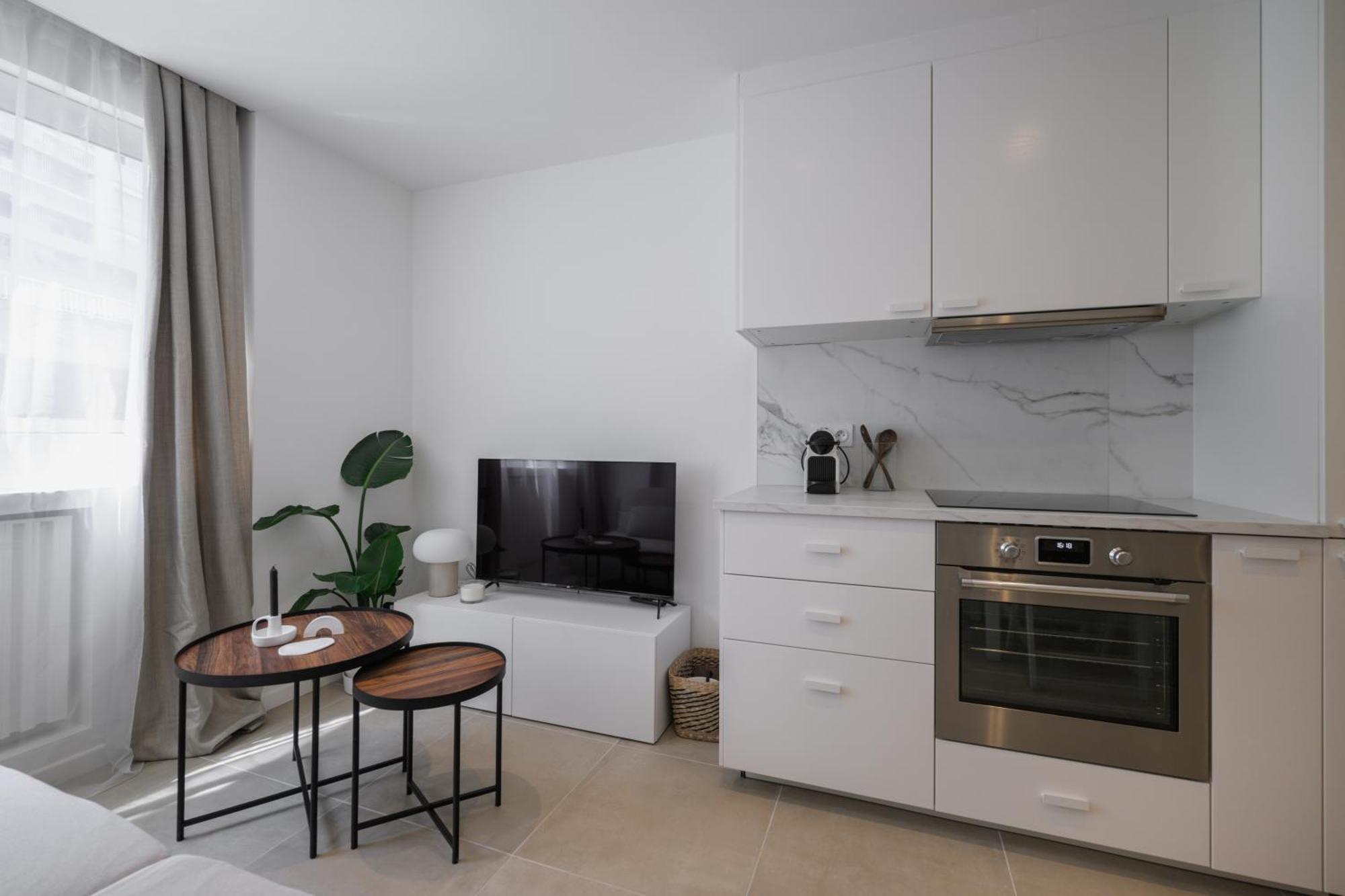 Spacieux Summer Getaway Ideal For 6 Appartamento